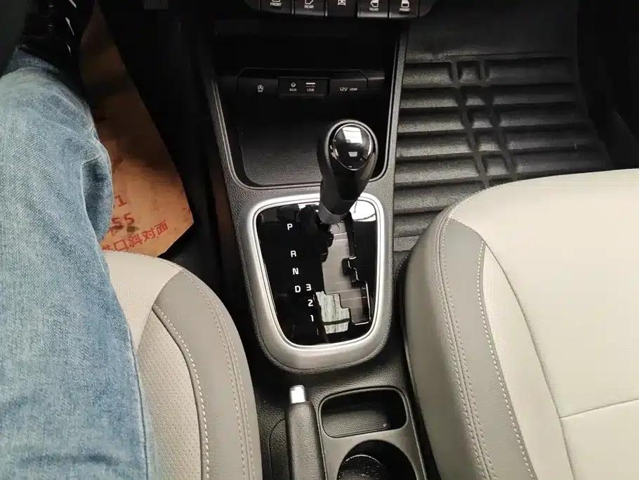 Kia K2 2019 1.4L Automatic Smart Edition Value (China VI Emission Standard) — миниатюра 16