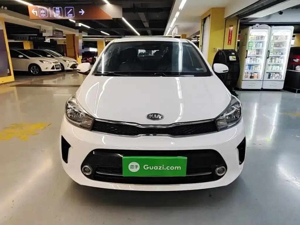 2017 Kia K2 1.4L Manual Smart Edition Value — миниатюра 3