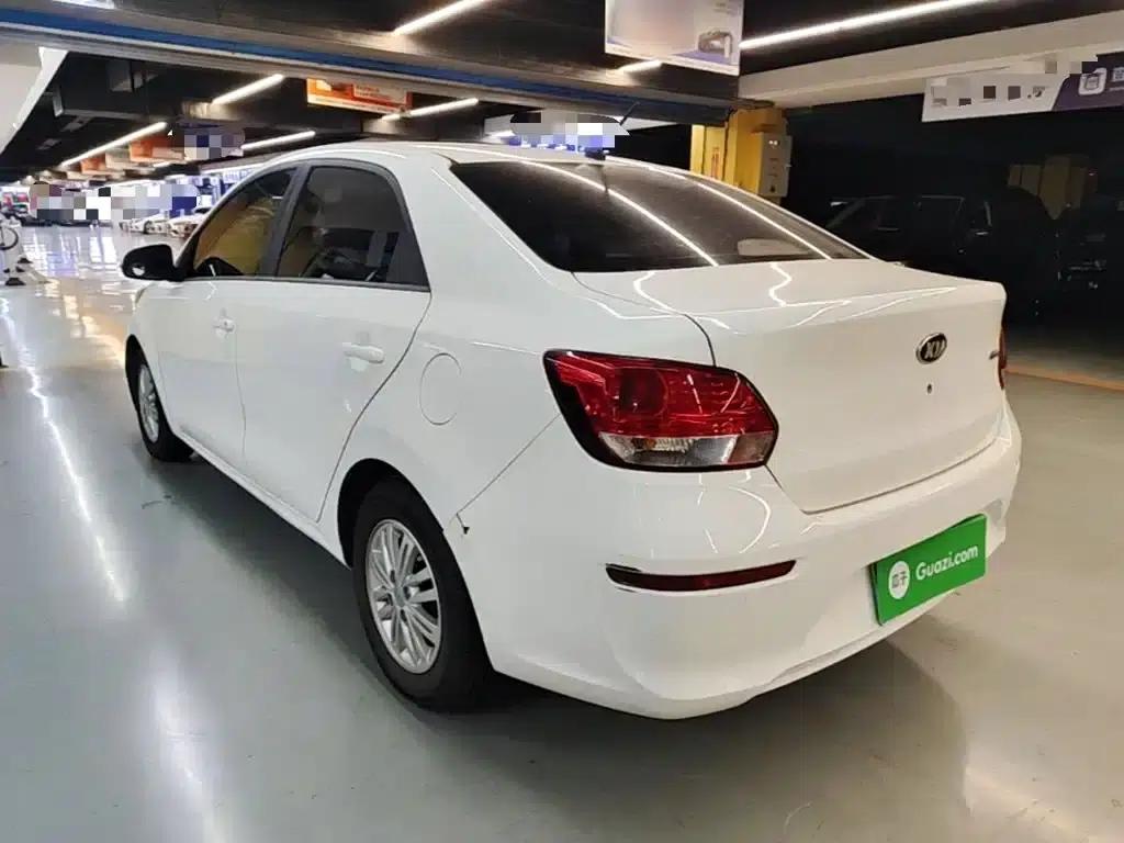 2017 Kia K2 1.4L Manual Smart Edition Value — миниатюра 5