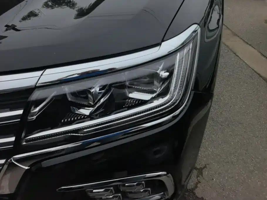 Roewe RX8 2019 30T Intelligent Connected 4WD Super Flagship Edition — миниатюра 5
