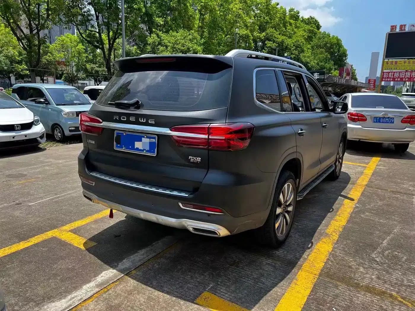 Roewe RX8 2018 30T 2WD Flagship Edition — миниатюра 4