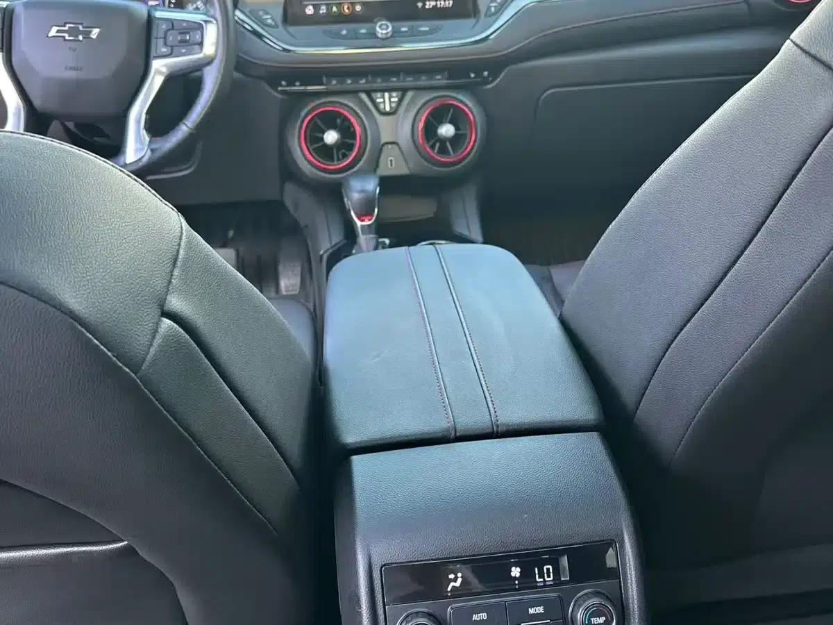 Blazer 2022 Mild Hybrid 650T RS Twin-Clutch AWD 7-Seater — миниатюра 7