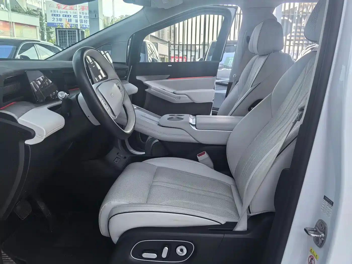 XPeng X9 2024 Model 640 AWD High Performance Max — миниатюра 5