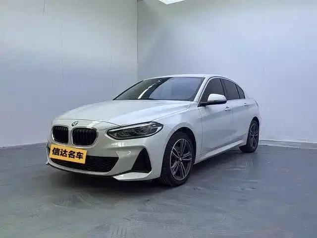2021 BMW 1 Series Facelift 120i M Sport — миниатюра 1