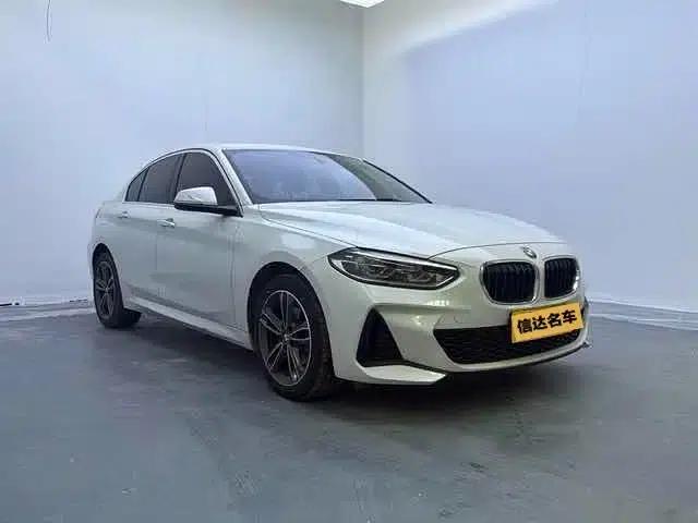 2021 BMW 1 Series Facelift 120i M Sport — миниатюра 3