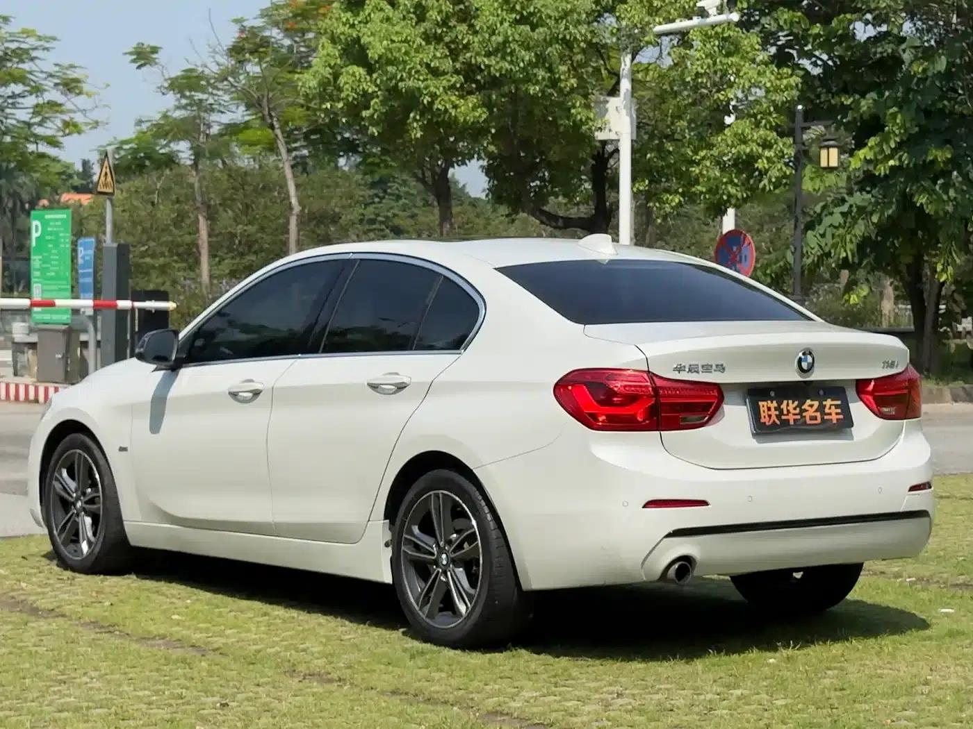 2017 BMW 1 Series 118i Sport — миниатюра 9