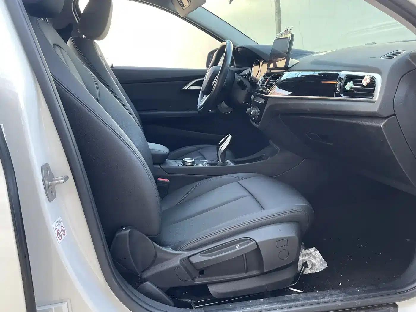 2021 BMW 1 Series Facelift 120i M Sport — миниатюра 5