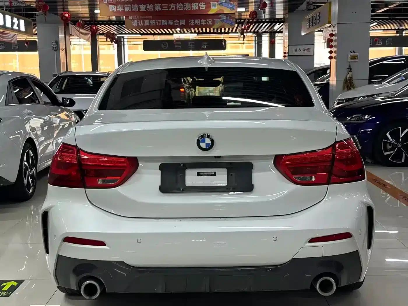 2021 BMW 1 Series 120i M Sport — миниатюра 8