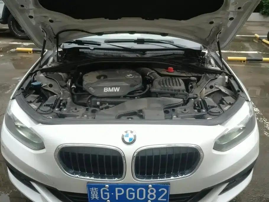 BMW 1 Series 2018 118i Fashion Edition — миниатюра 10