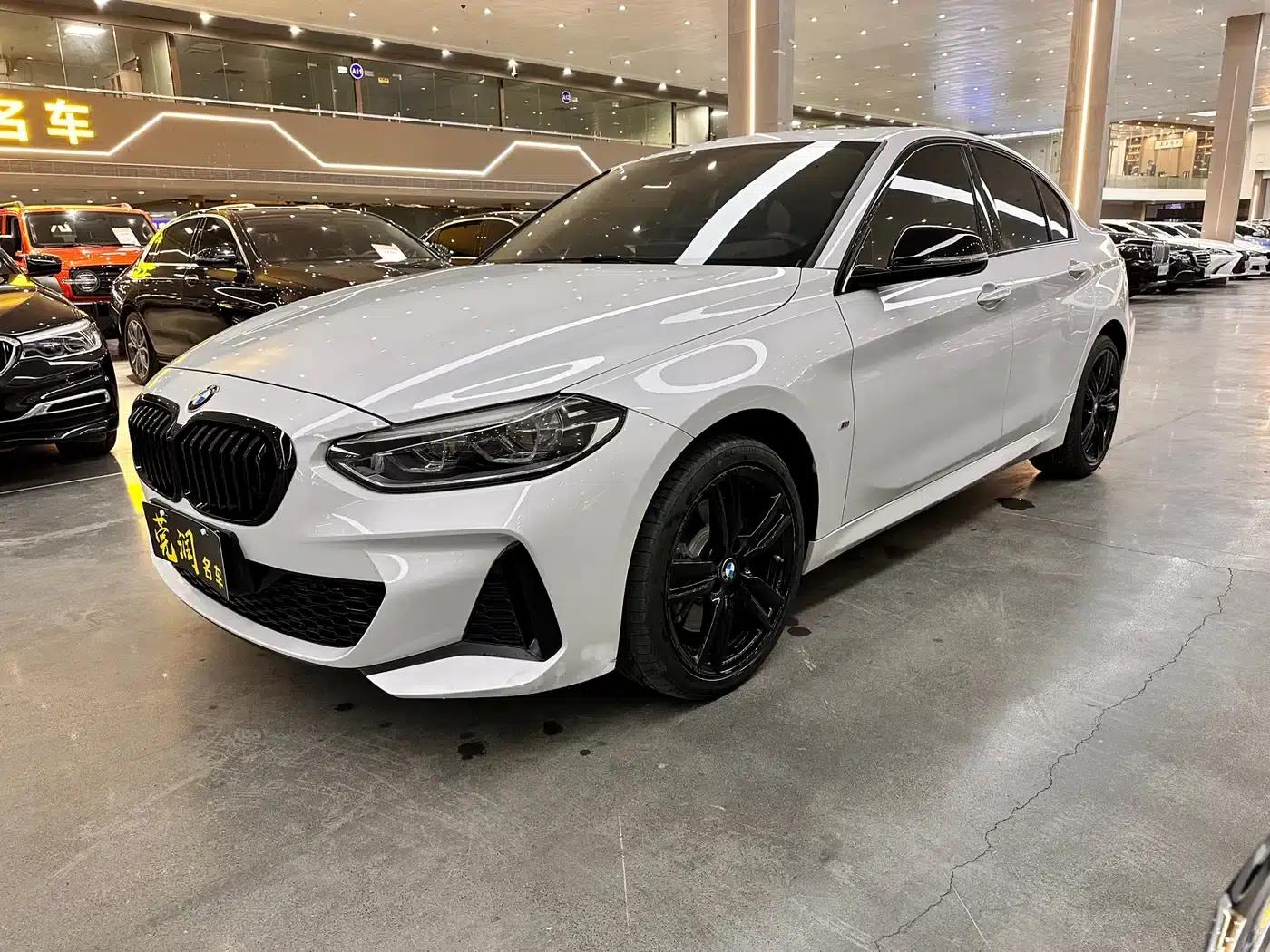 2022 BMW 1 Series 125i M Sport Shadow Edition — миниатюра 1
