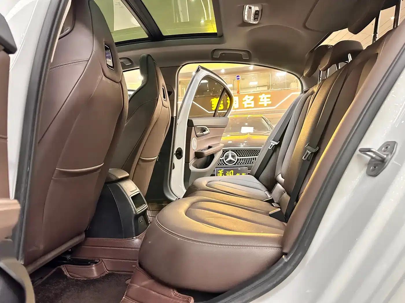 2022 BMW 1 Series 125i M Sport Shadow Edition — миниатюра 12