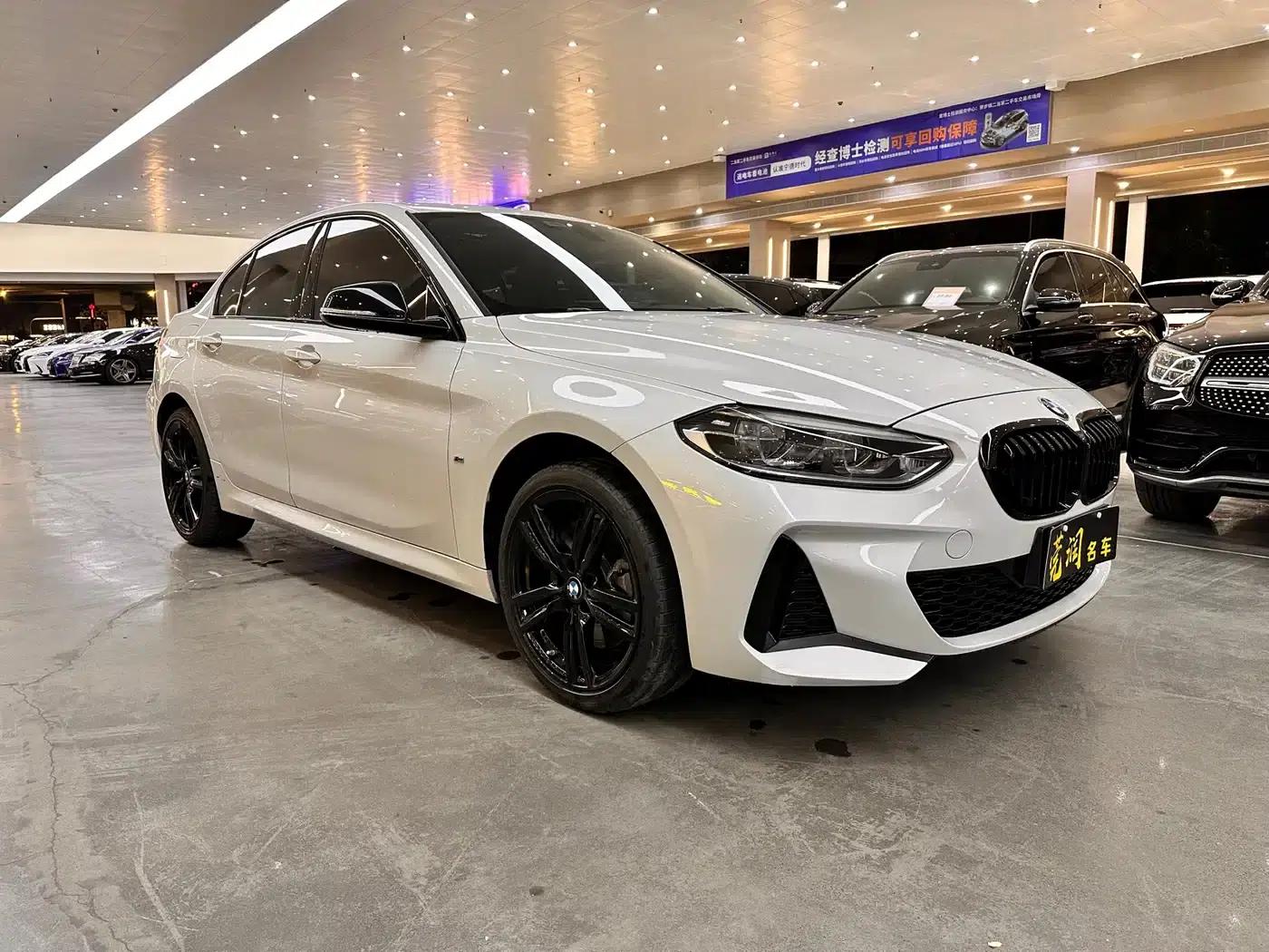 2022 BMW 1 Series 125i M Sport Shadow Edition — миниатюра 3