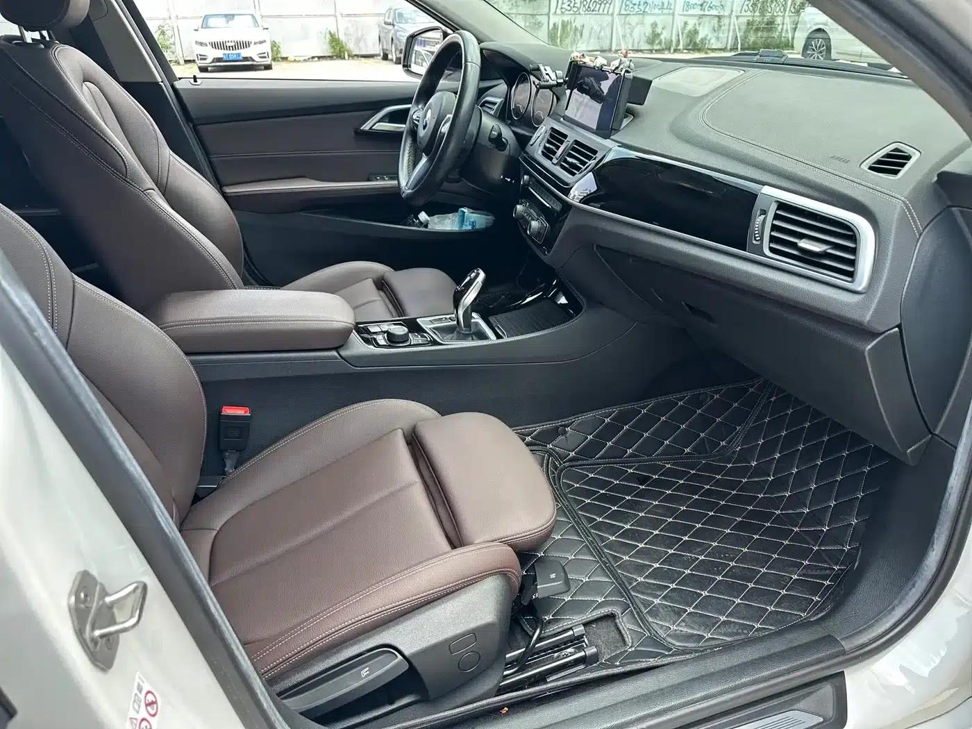 2020 BMW 1 Series 120i M Sport Package — миниатюра 4