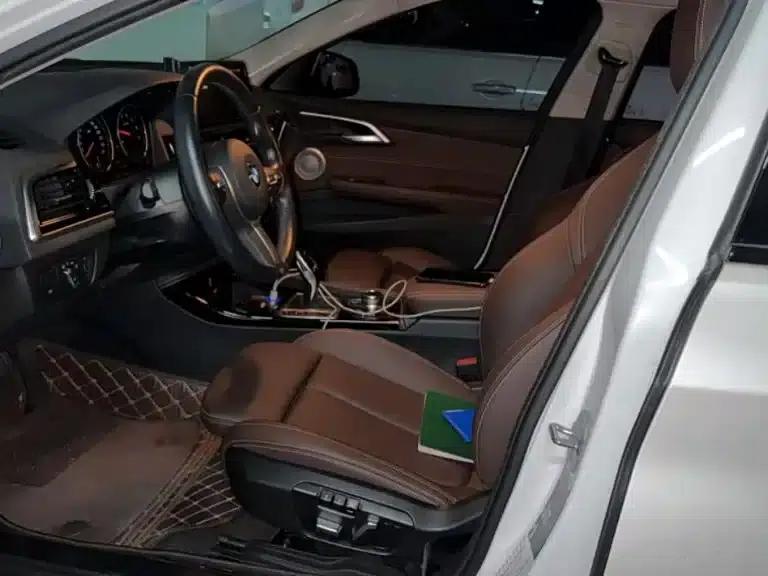 BMW 1 Series 2023 120i M Sport Shadow Edition — миниатюра 4