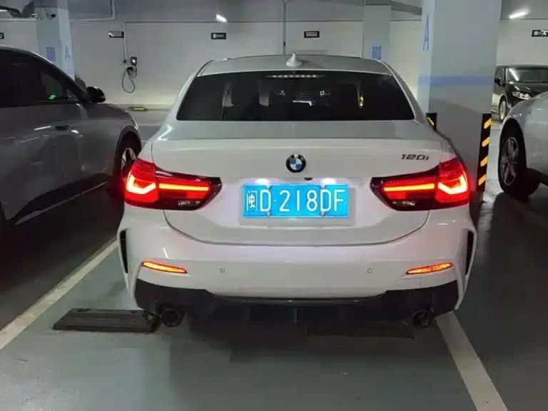BMW 1 Series 2023 120i M Sport Shadow Edition — миниатюра 7