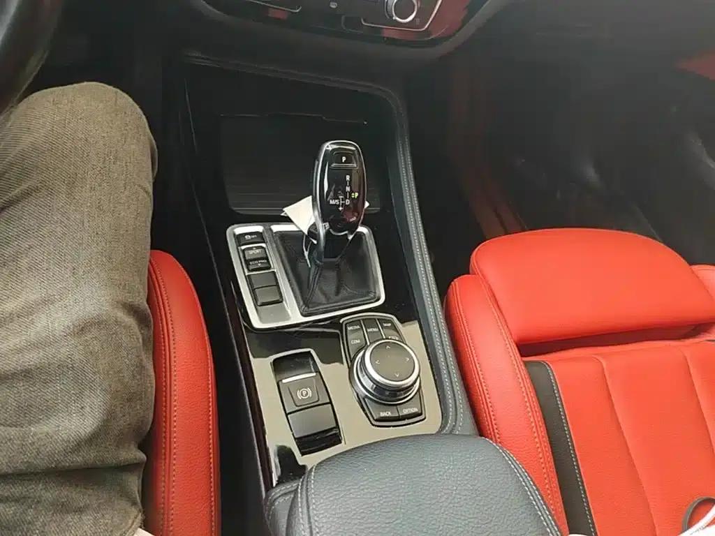 2022 BMW 1 Series 125i M Sport Shadow Edition — миниатюра 14