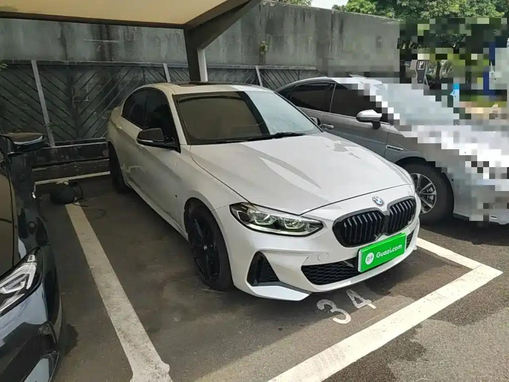 2022 BMW 1 Series 125i M Sport Shadow Edition — миниатюра 4