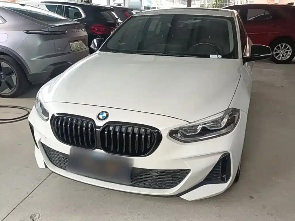 BMW 1 Series 2021 Facelift 120i M Sport Shadow Edition — миниатюра 2