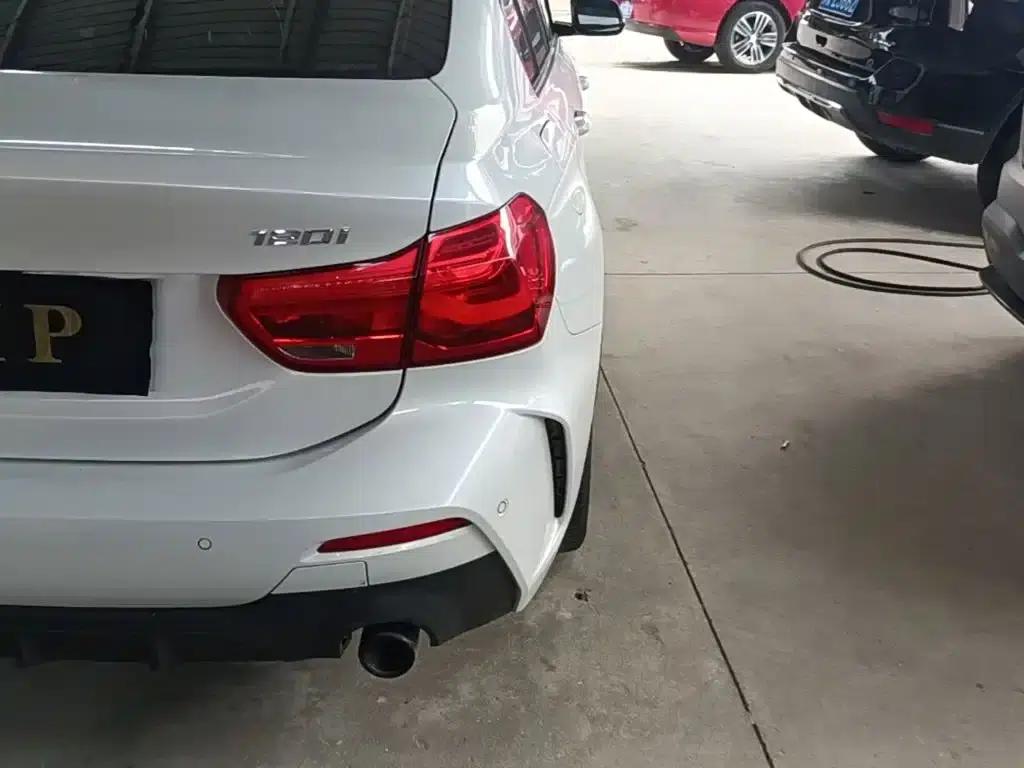 BMW 1 Series 2021 Facelift 120i M Sport Shadow Edition — миниатюра 8