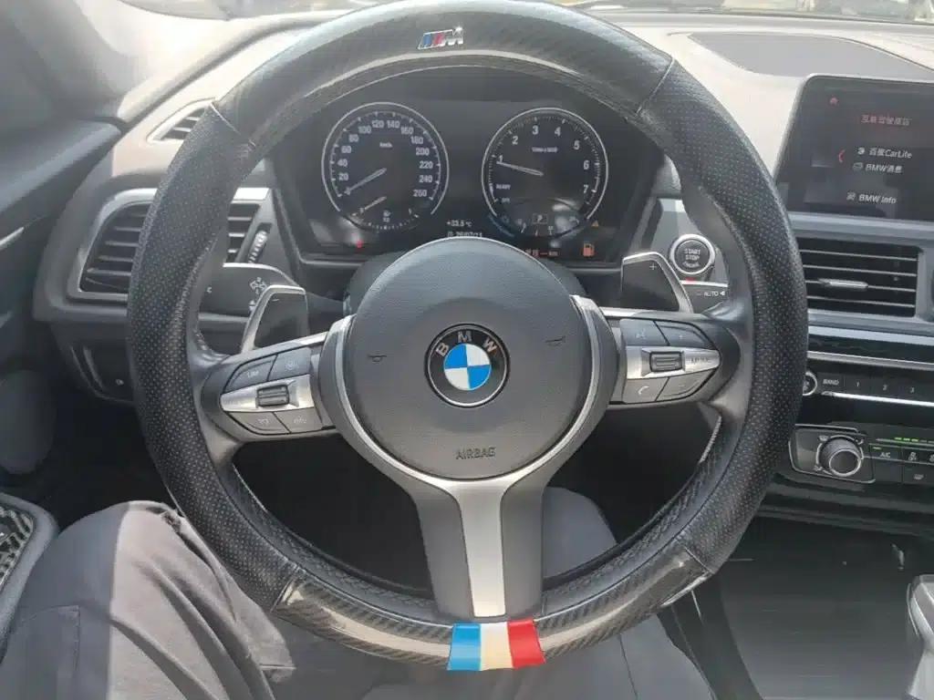 2019 BMW 1 Series 120i Leading M Sport Package — миниатюра 11