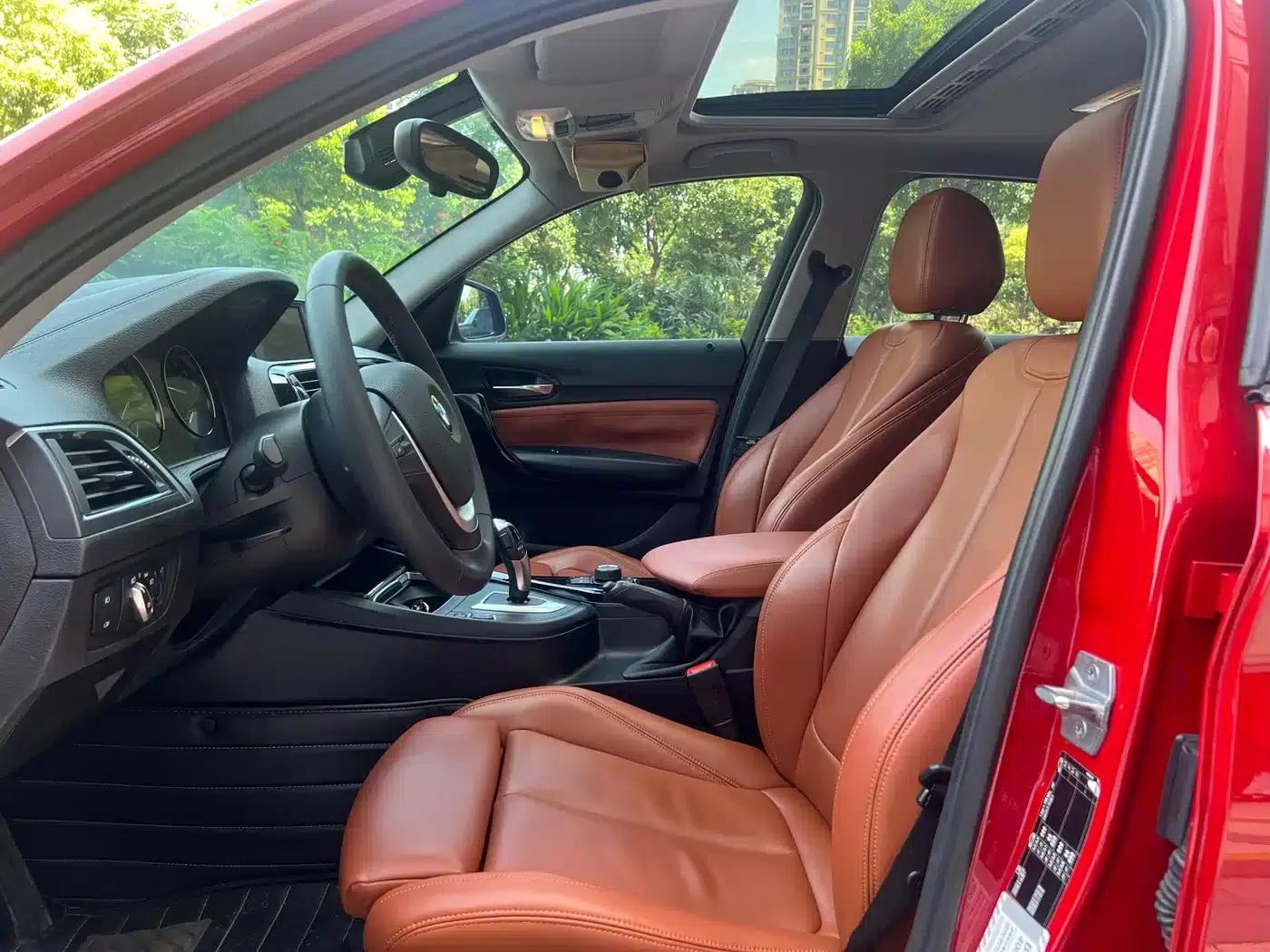 BMW 1 Series (Imported) 2018 118i Sport Design Package — миниатюра 11
