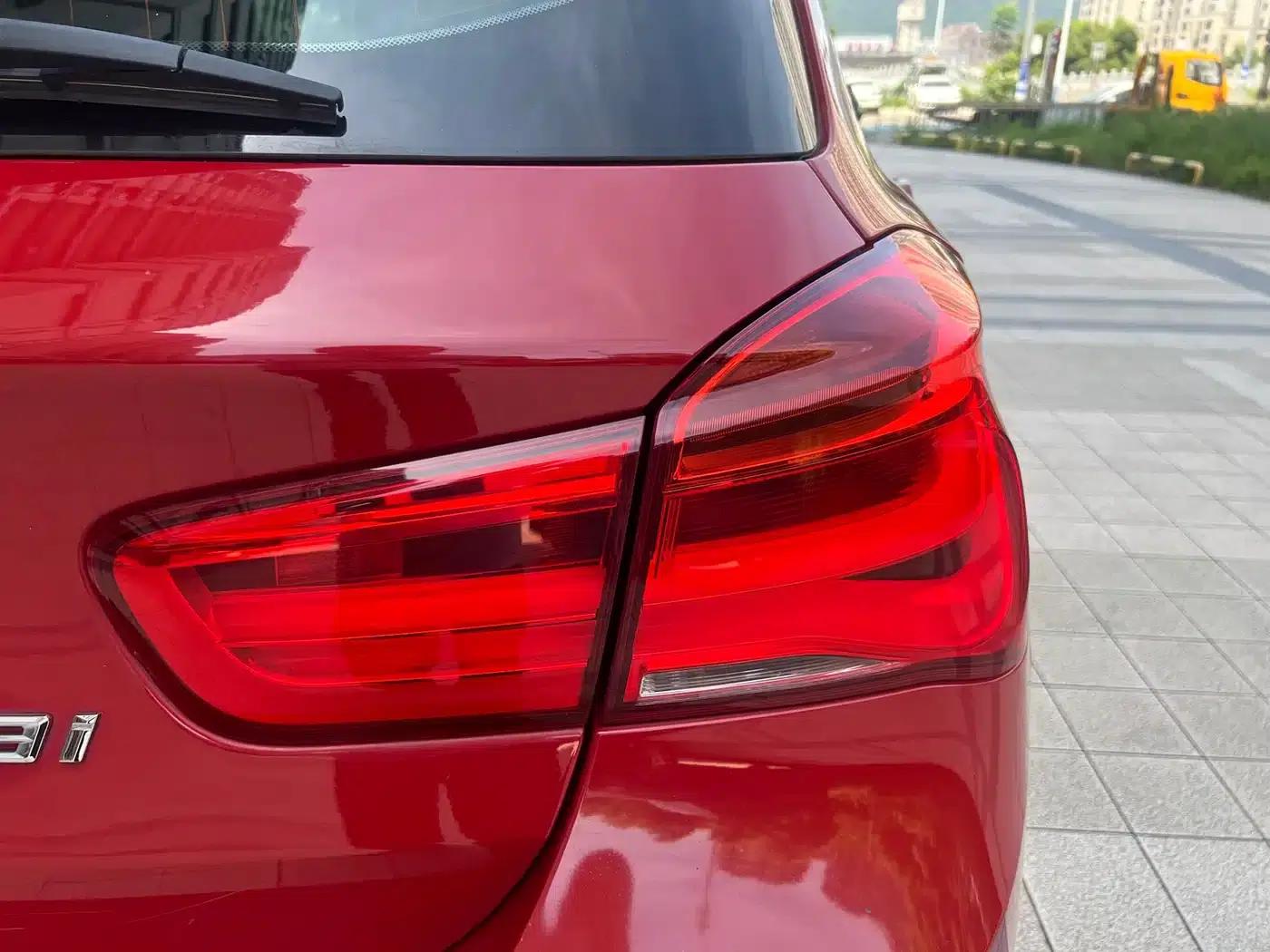 BMW 1 Series (Imported) 2018 118i Sport Design Package — миниатюра 16