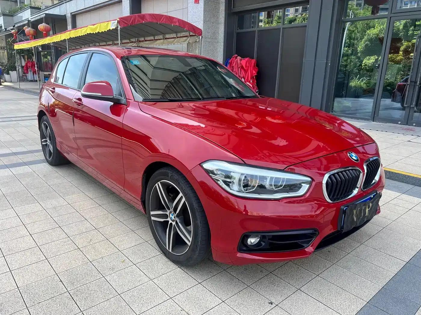 BMW 1 Series (Imported) 2018 118i Sport Design Package — миниатюра 3