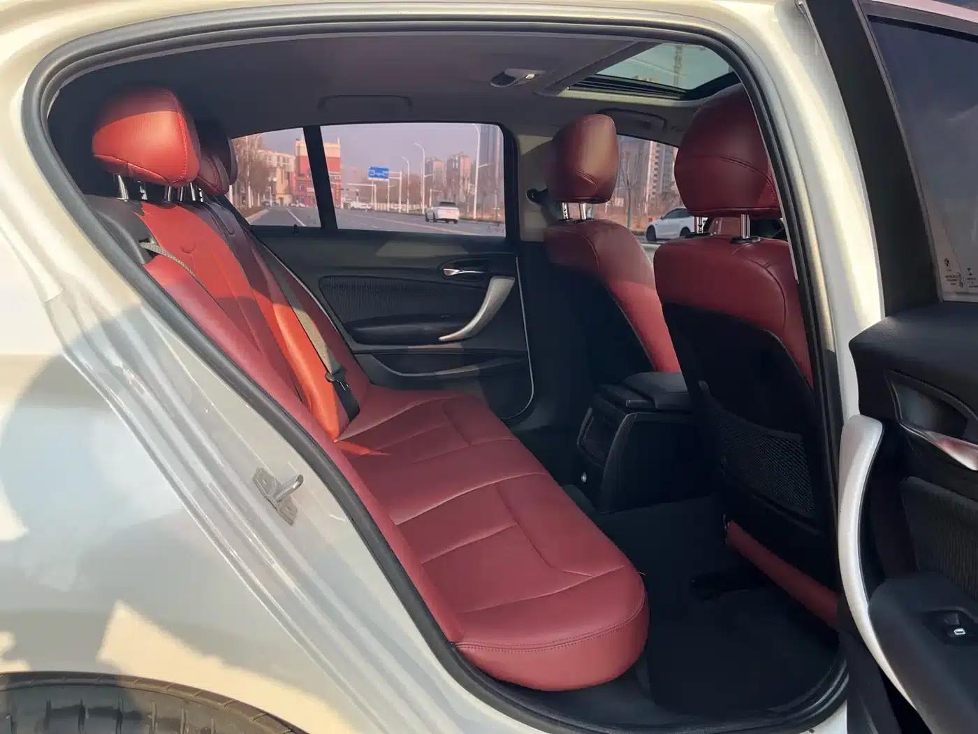 2016 BMW 1 Series Imported Model 118i Leading Edition — миниатюра 14