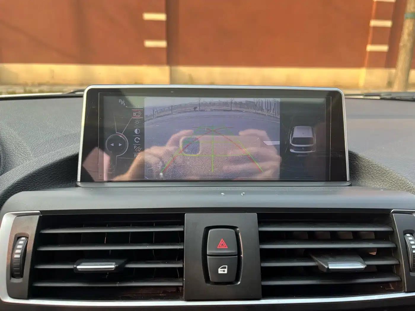 2016 BMW 1 Series Imported Model 118i Leading Edition — миниатюра 16