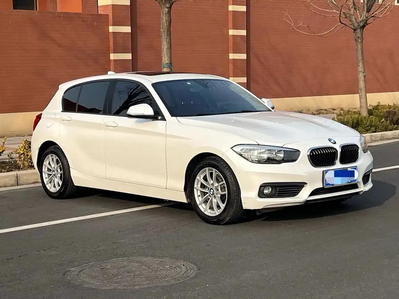 2016 BMW 1 Series Imported Model 118i Leading Edition — миниатюра 7