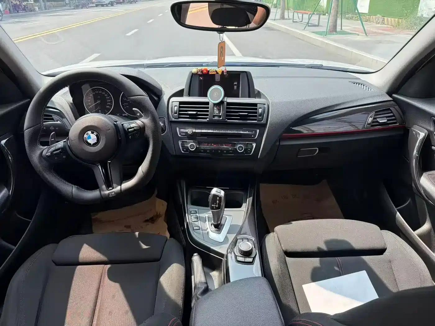2013 BMW 1 Series (Imported) Facelift 118i Sport — миниатюра 5