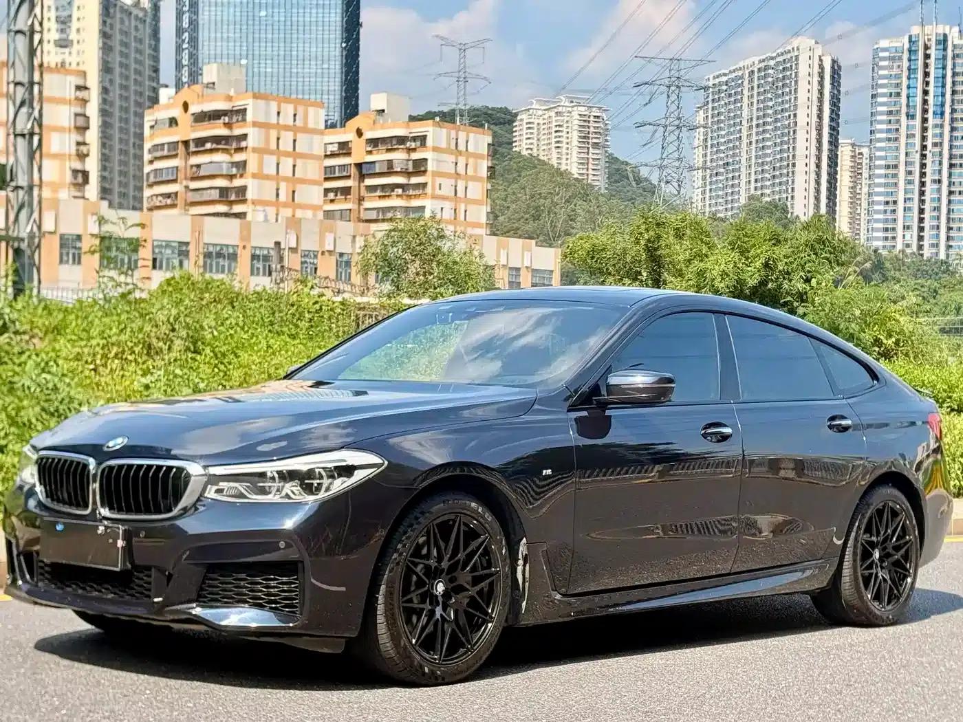 2018 BMW 6 Series GT 630i M Sport Package — миниатюра 1