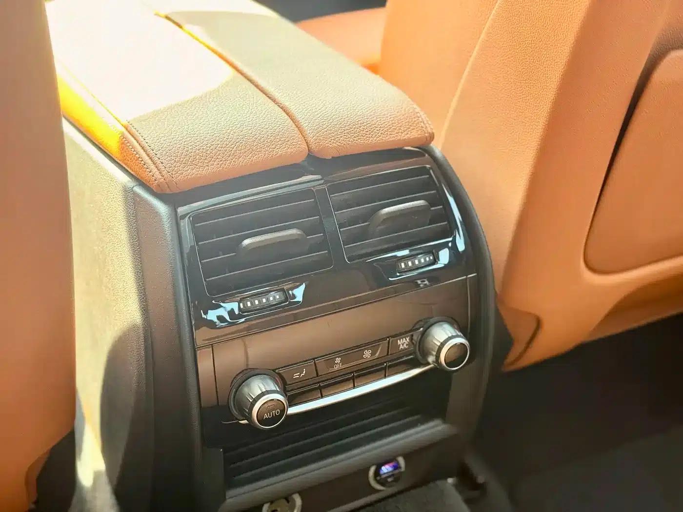 2018 BMW 6 Series GT 630i M Sport Package — миниатюра 6
