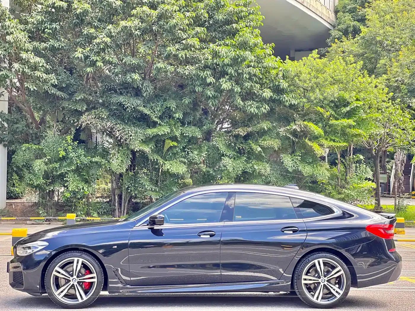 BMW 6 Series GT 2019 630i M Sport Grand Tourer — миниатюра 2