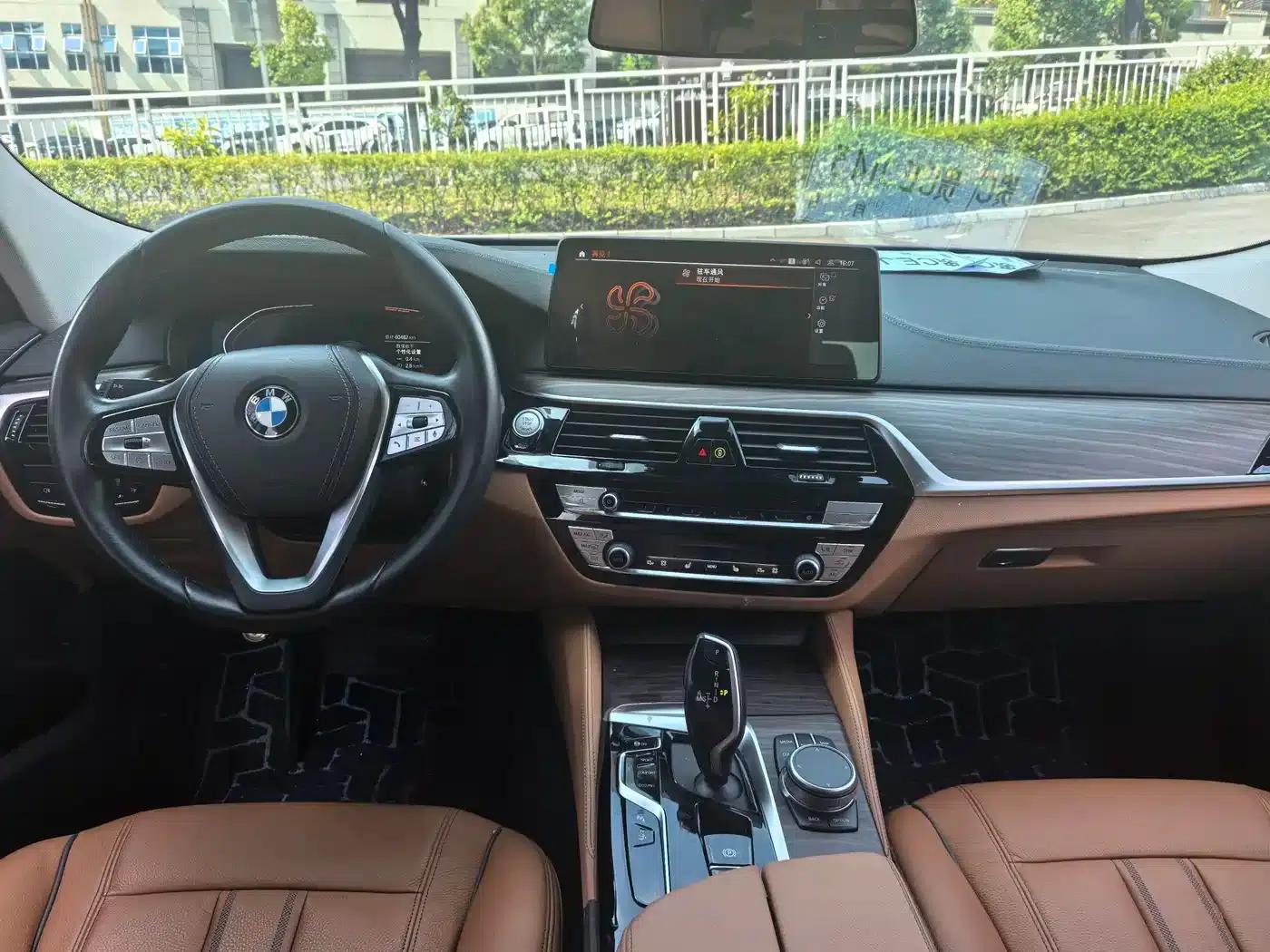 2021 BMW 6 Series GT 630i Luxury Design Package — миниатюра 7