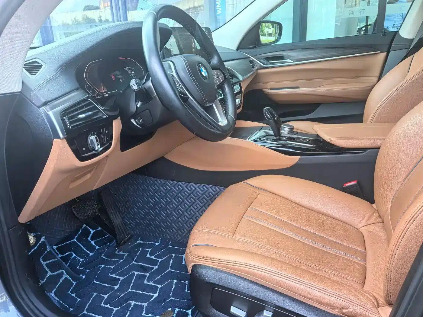 2021 BMW 6 Series GT 630i Luxury Design Package — миниатюра 8