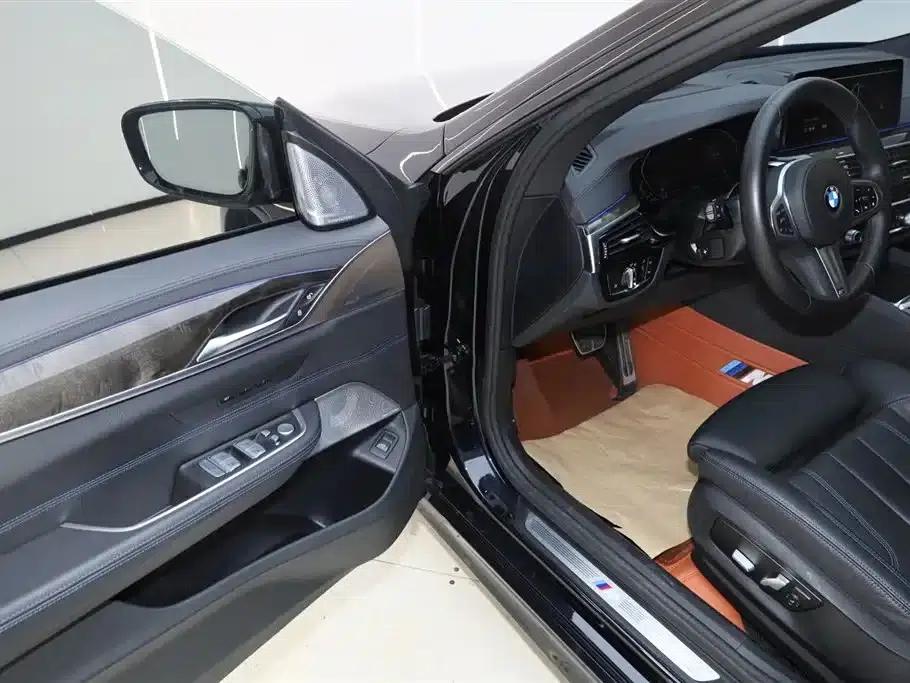 2024 BMW 6 Series GT 630i M Sport Package — миниатюра 19