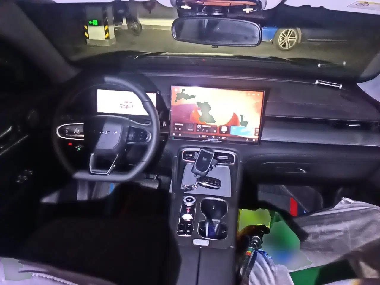 Chery Tiggo 8 PLUS 2025 290TGDI DCT Comfort Edition 5 Seats — миниатюра 9