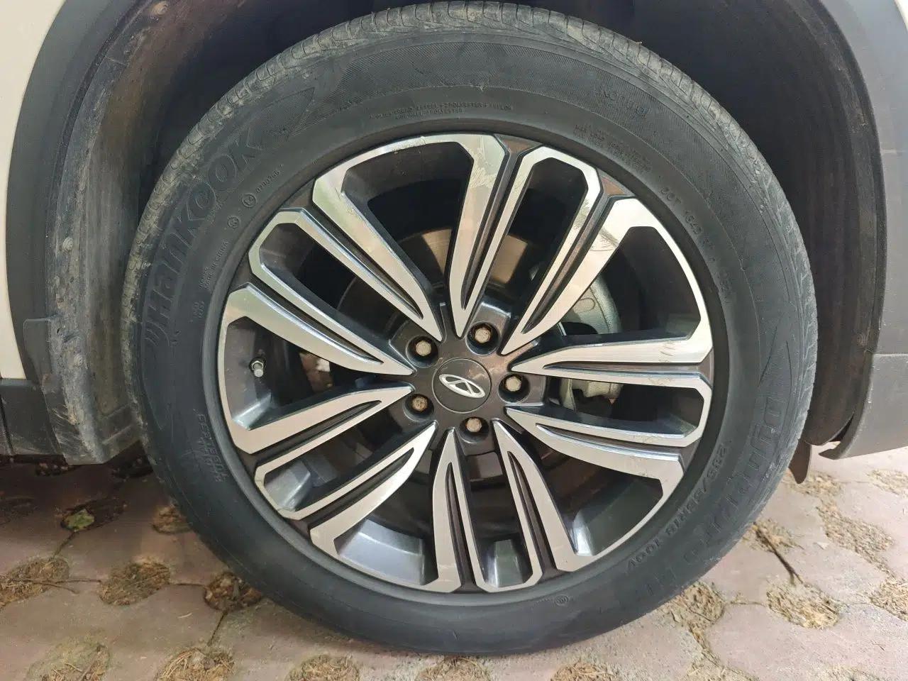Chery Tiggo 8 2019 1.6 TGDI Automatic Luxury Model — миниатюра 8
