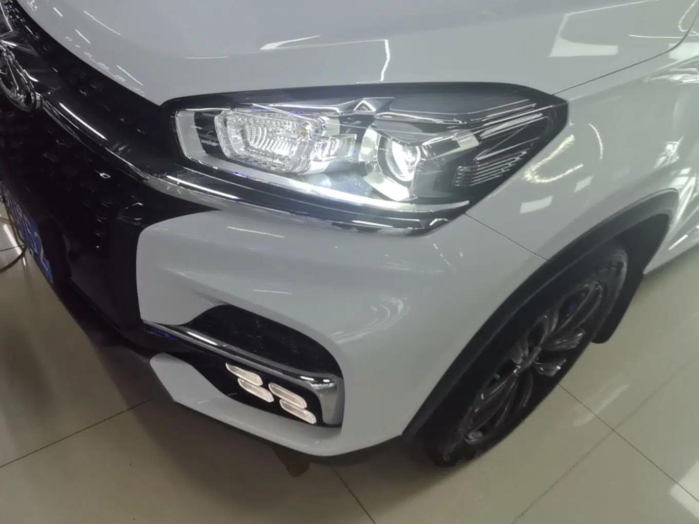 Chery Tiggo 8 2022 1.5 TCI Automatic Prestige Edition 7-Seater — миниатюра 8