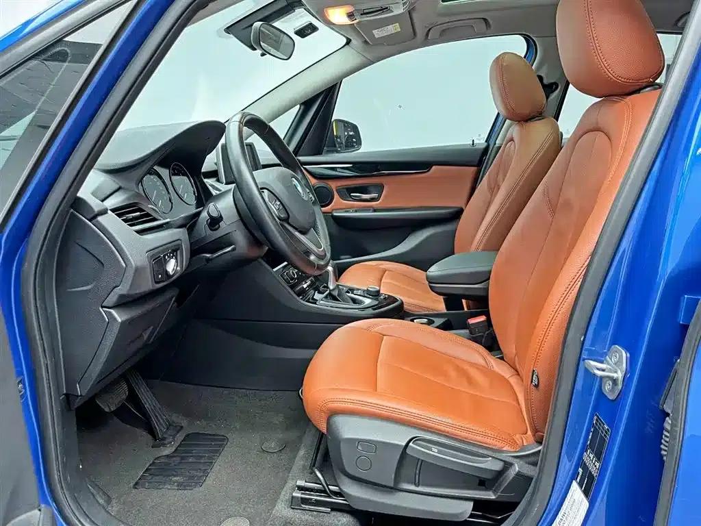 2019 BMW 2 Series Gran Tourer 218i Leading Edition — миниатюра 15