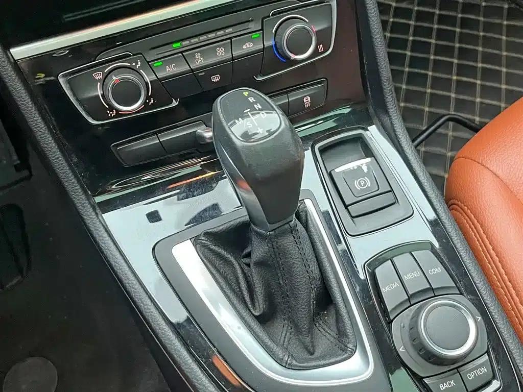 2019 BMW 2 Series Gran Tourer 218i Leading Edition — миниатюра 19