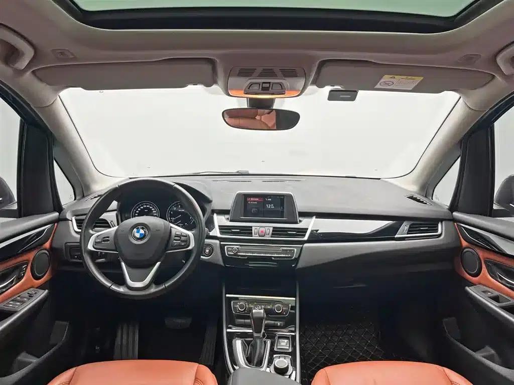 2019 BMW 2 Series Gran Tourer 218i Leading Edition — миниатюра 23