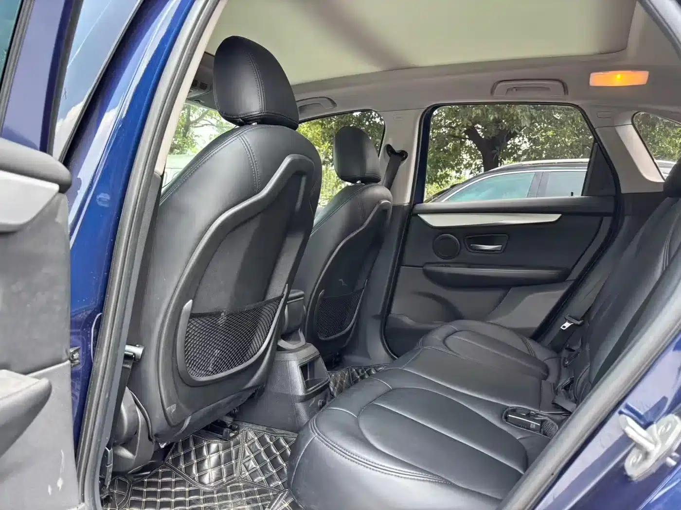 2016 BMW 2 Series Gran Tourer 218i Fashion Edition — миниатюра 6