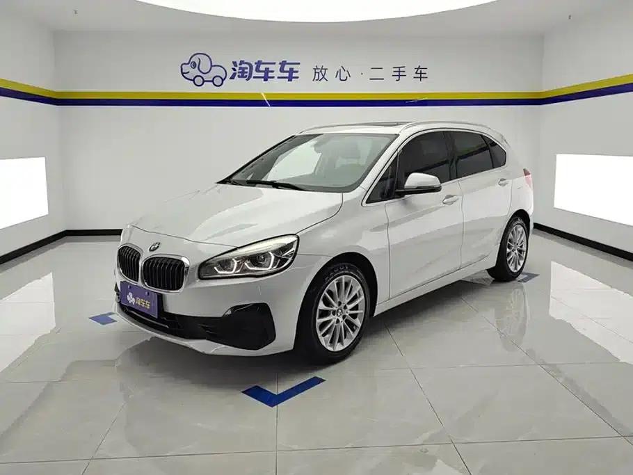 2018 BMW 2 Series Gran Tourer 218i Leading Edition — миниатюра 1