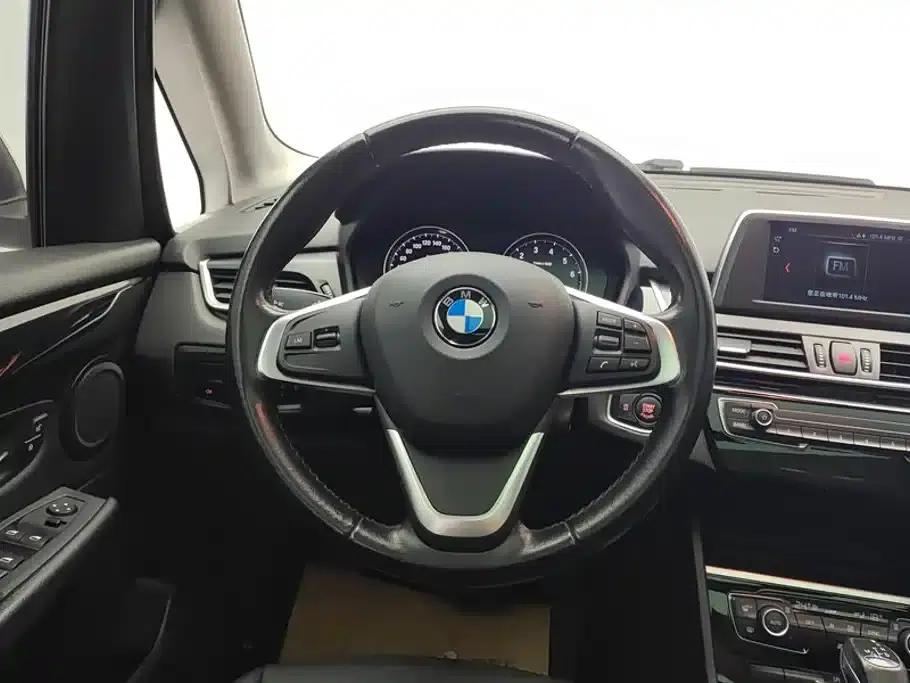 2018 BMW 2 Series Gran Tourer 218i Leading Edition — миниатюра 15