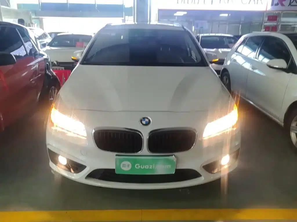 2016 BMW 2 Series Gran Tourer 218i Fashion Edition — миниатюра 3