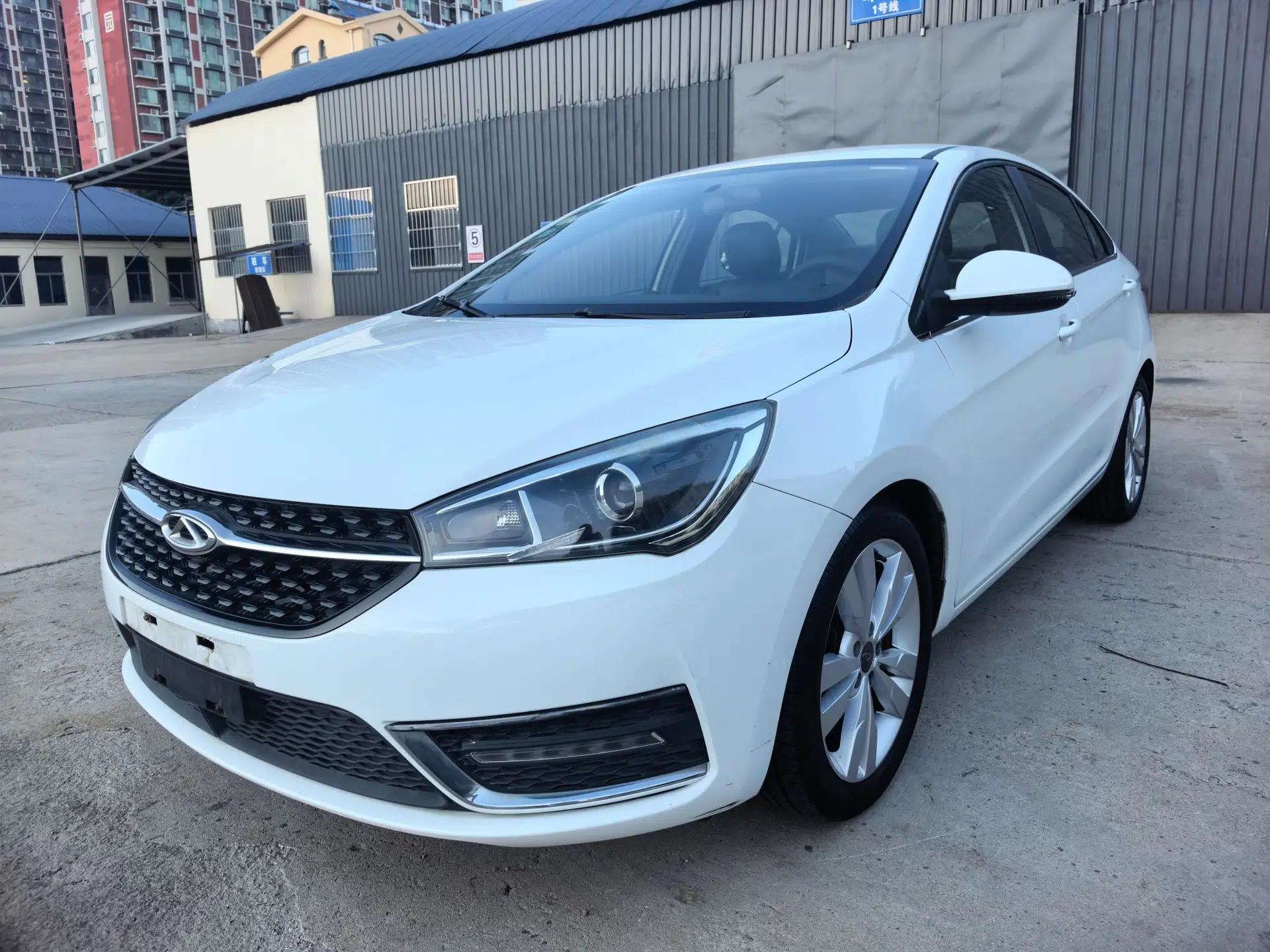 Chery Arrizo 5 2016 1.5L CVT Trendsetting Edition — миниатюра 1