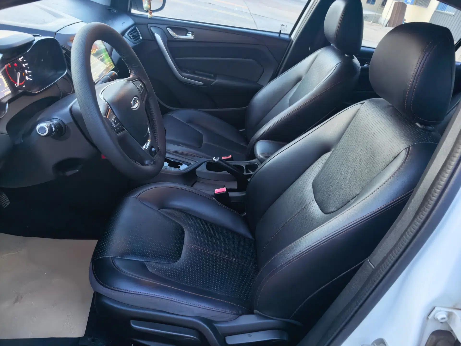 Chery Arrizo 5 2016 1.5L CVT Trendsetting Edition — миниатюра 22