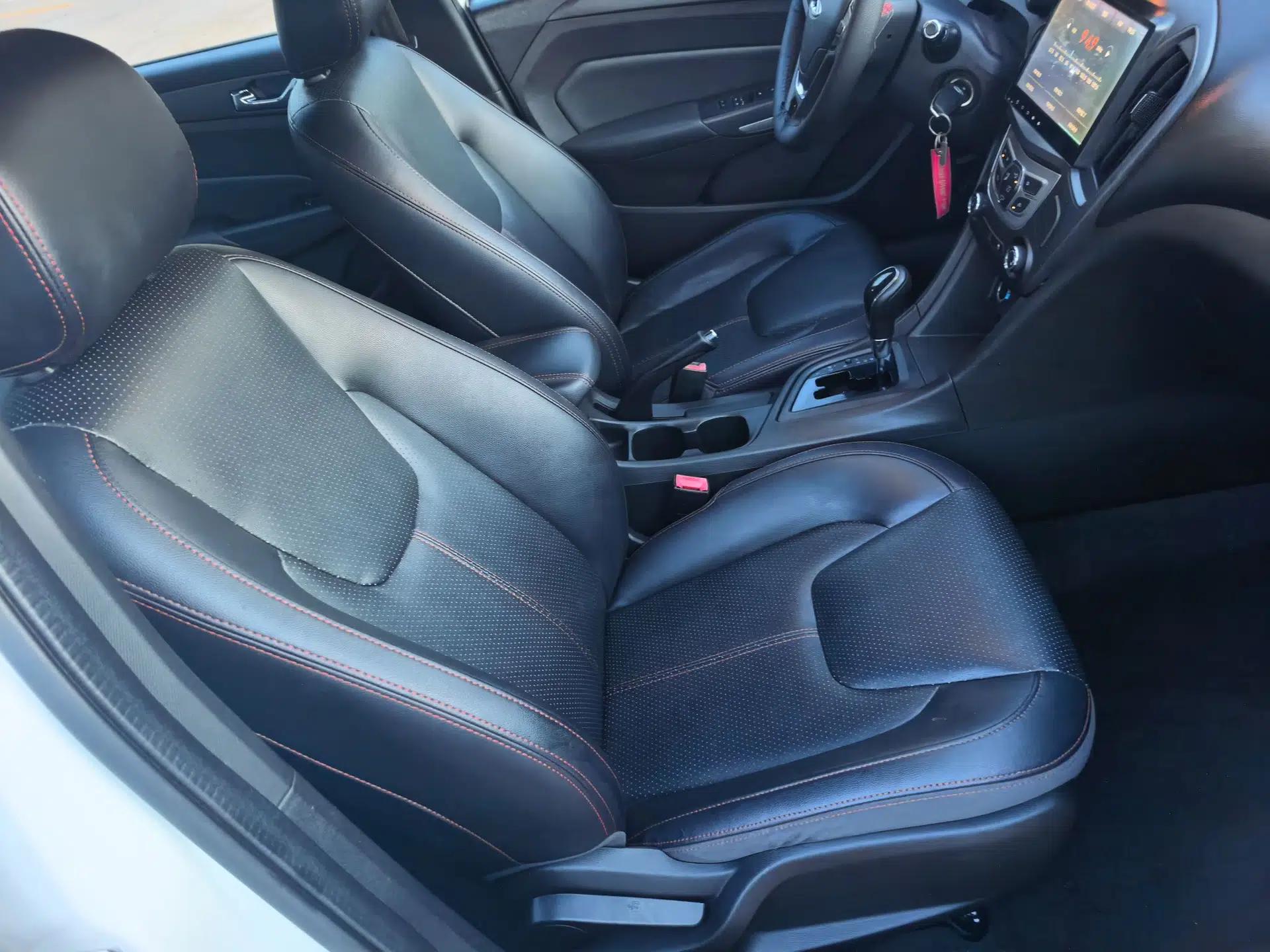 Chery Arrizo 5 2016 1.5L CVT Trendsetting Edition — миниатюра 24